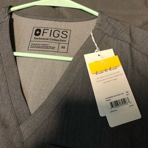 BRAND NEW WITH TAGS charcoal FIGS scrub top